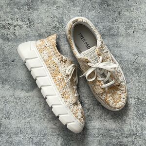 Free People Catch Me if You Can Crochet Sneakers 40/10